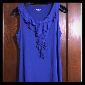 Sleeveless ruffled top